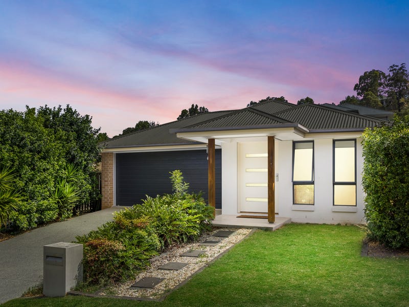 203 Riverstone Crossing, Maudsland, Qld 4210 Property Details