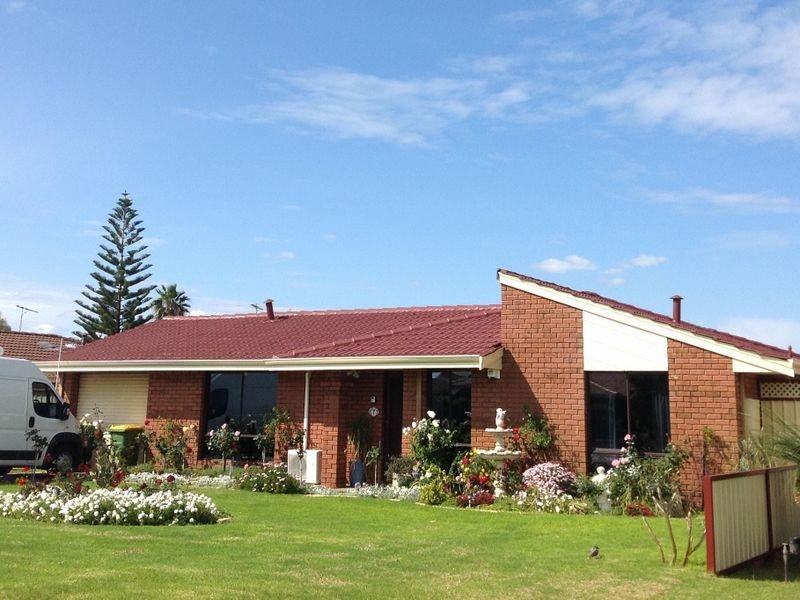 7 Pinjar Court, Waikiki, WA 6169 Property Details