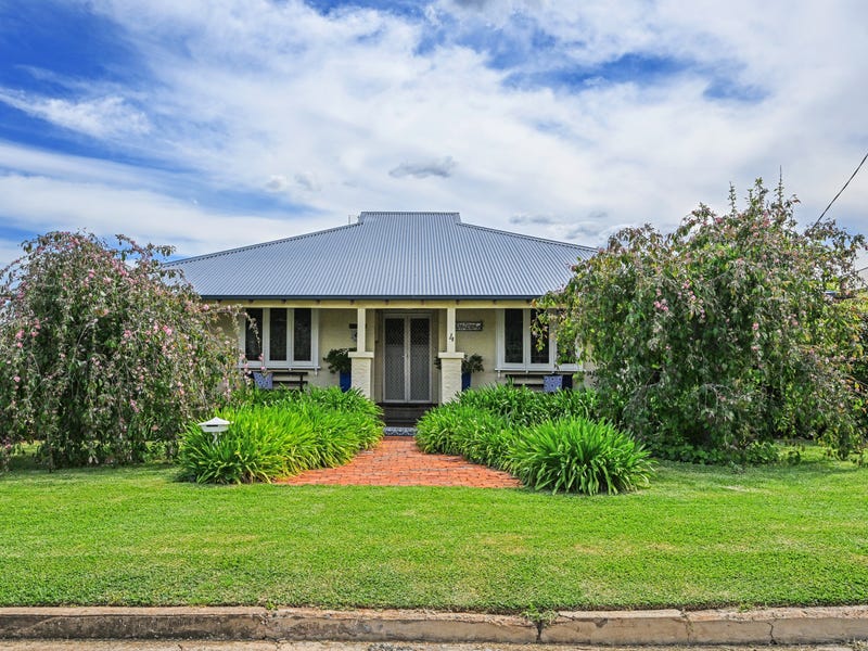 4 Mill Street, Parkes, NSW 2870 Property Details