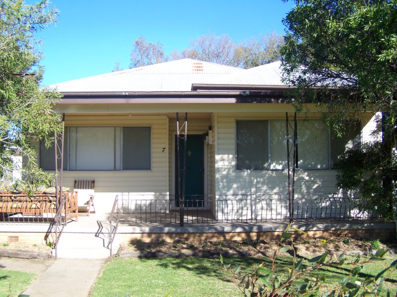 7 Barwan Street, Narrabri, NSW 2390 Property Details