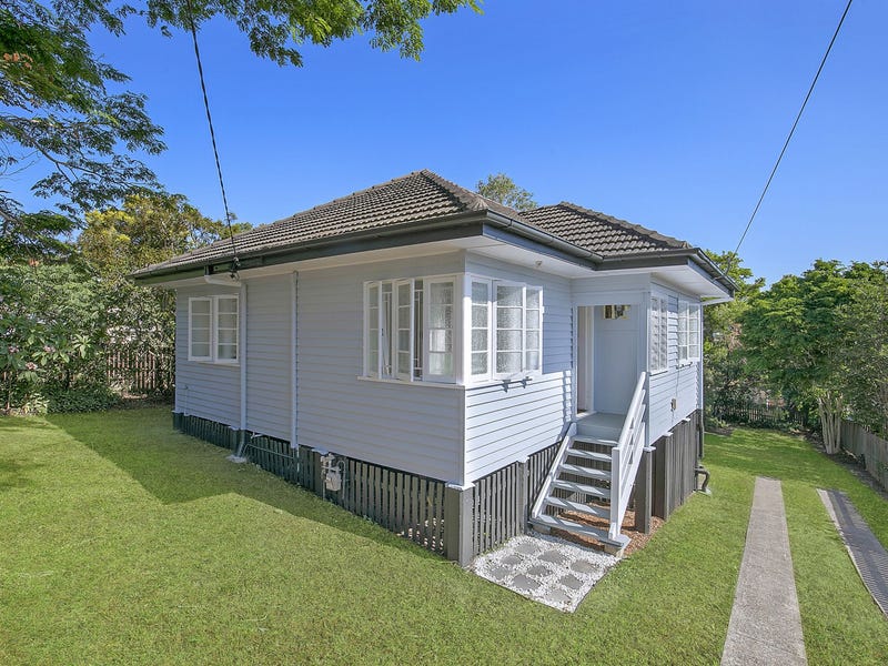 18 Bertram Street, Stafford, Qld 4053 Property Details