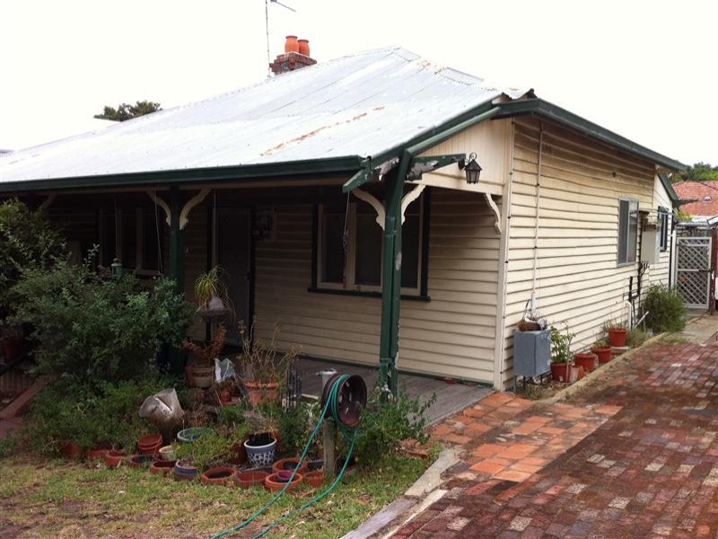 16 Walter Street, East Fremantle, WA 6158