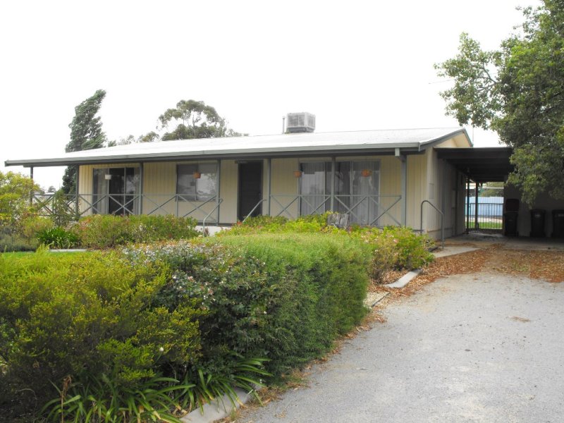 11 Jacaranda Cres, Coolamon, NSW 2701 Property Details