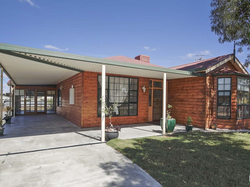 11 Airport Road, Cleve, SA 5640 House for Sale