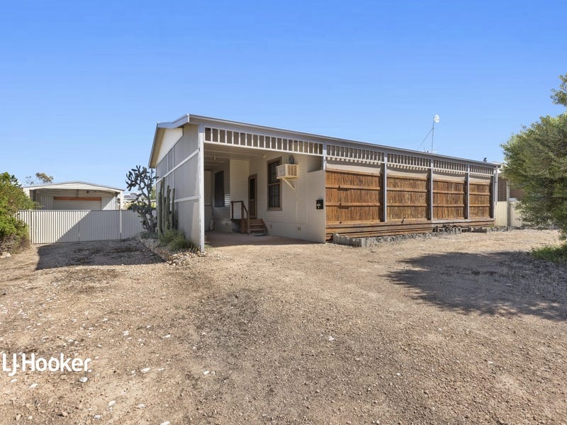 5 Plover Avenue, Thompson Beach, SA 5501