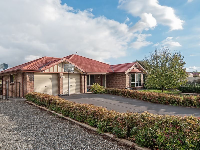 11 Meadow Lane, Roseworthy, SA 5371 Property Details