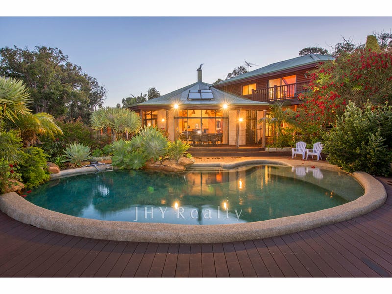 1664 Caves Road, Dunsborough, WA 6281 Property Details