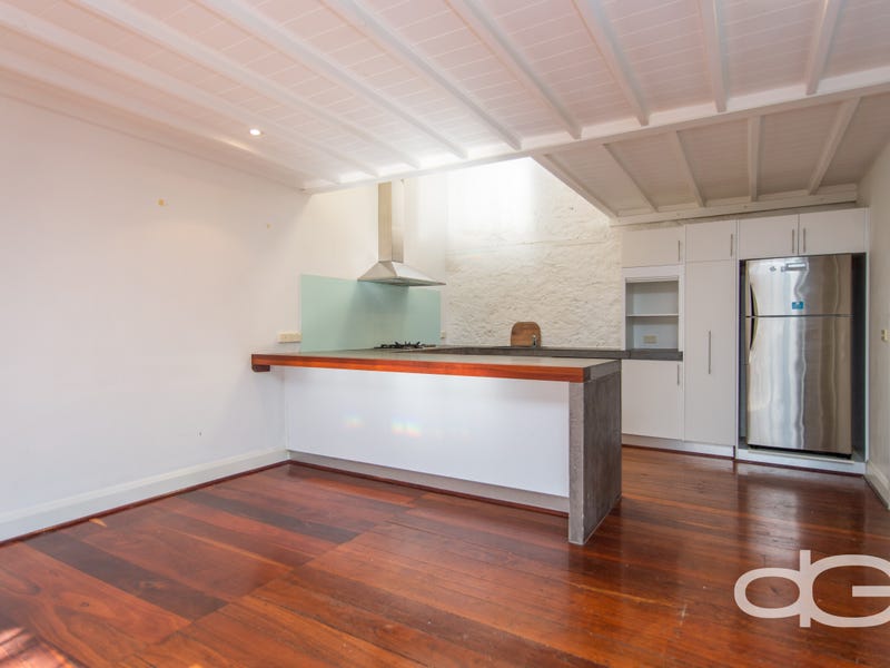 3/36 Henry Street, Fremantle, WA 6160