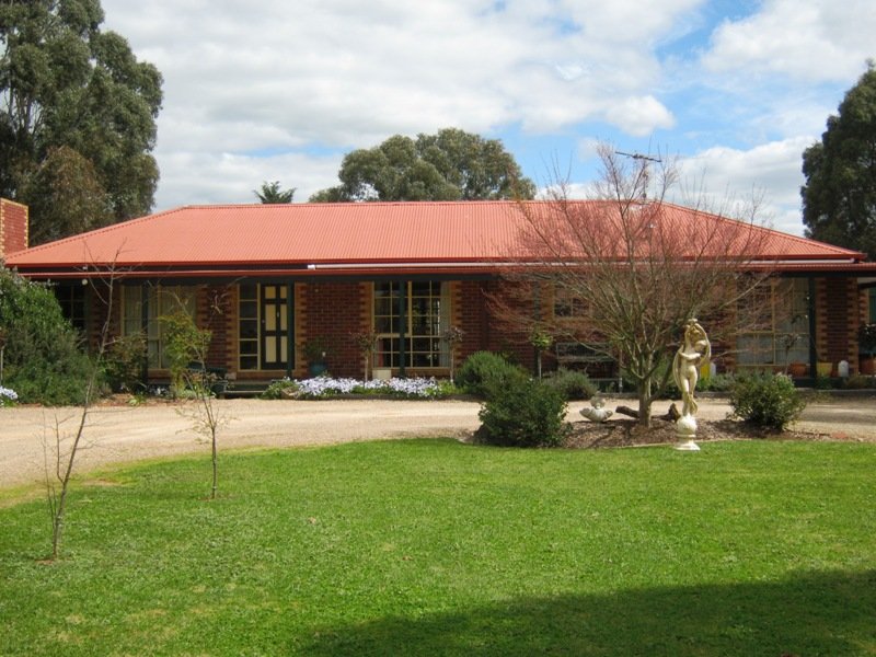 7 Hemphill Court, Lancefield, VIC 3435