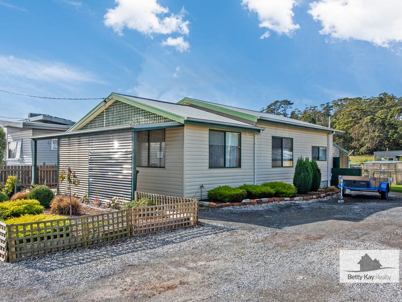 3 Nelson Street, Smithton, Tas 7330 House for Sale