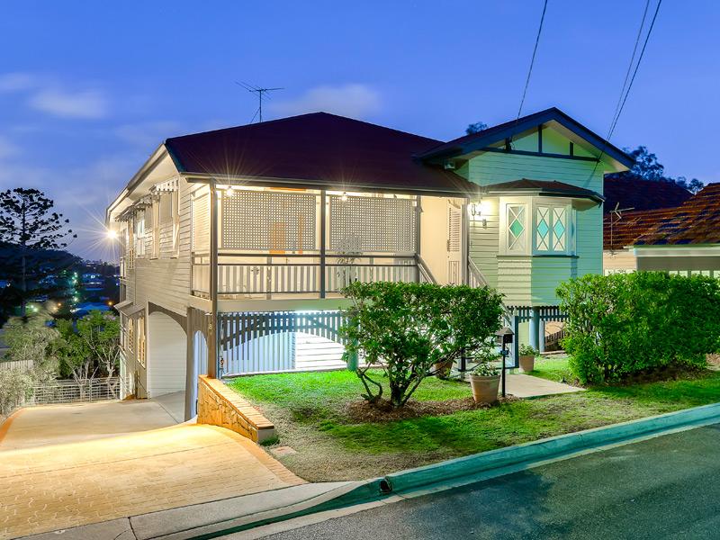 8 Watson Street, Newmarket, QLD 4051