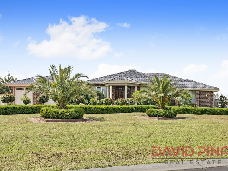 61 Killarney Drive, Melton, VIC 3337