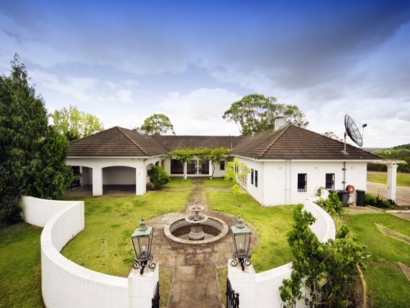 32 Denham Court Road, Denham Court, NSW 2565