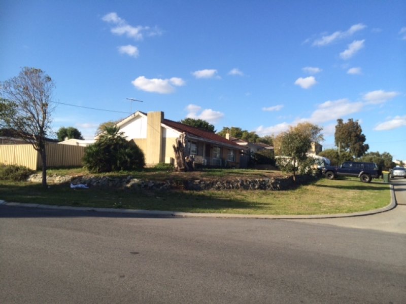 2 Wheeler Road, Karrinyup, WA 6018 Property Details