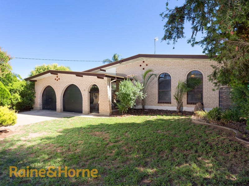 35 Nixon Crescent, Tolland, NSW 2650 Property Details