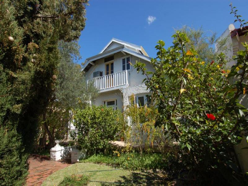 119 Fairway, Crawley, WA 6009