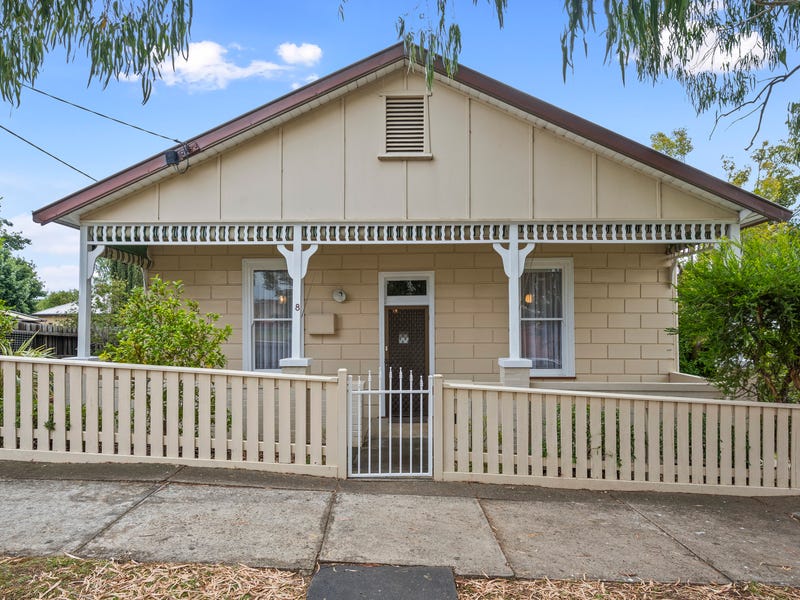 8 Valentine Street, Bendigo, Vic 3550 Property Details