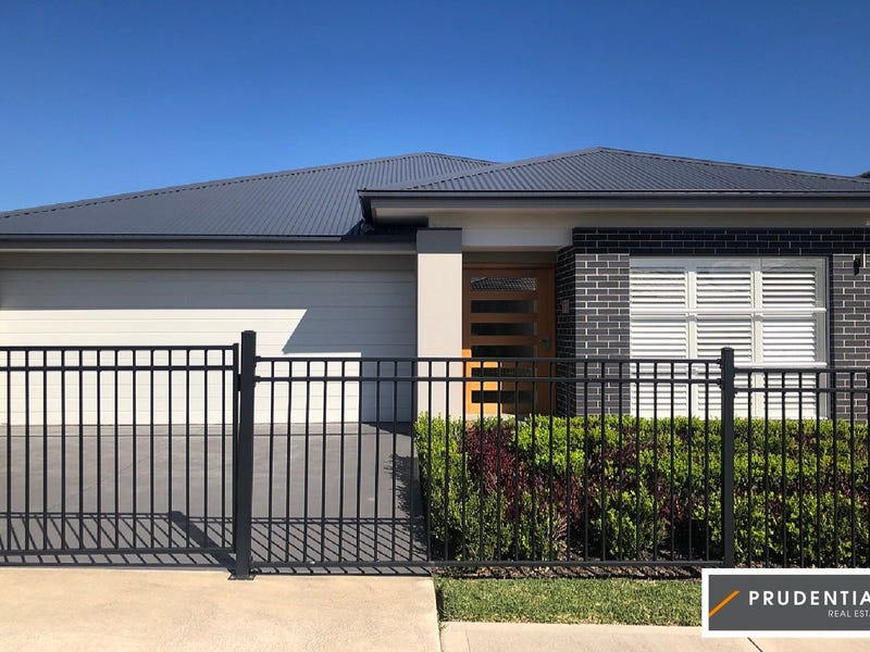 16 Clement Road, Edmondson Park, NSW 2174