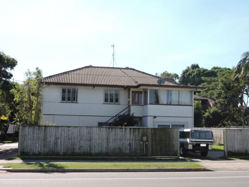 17-central-street-labrador-qld-4215-property-details
