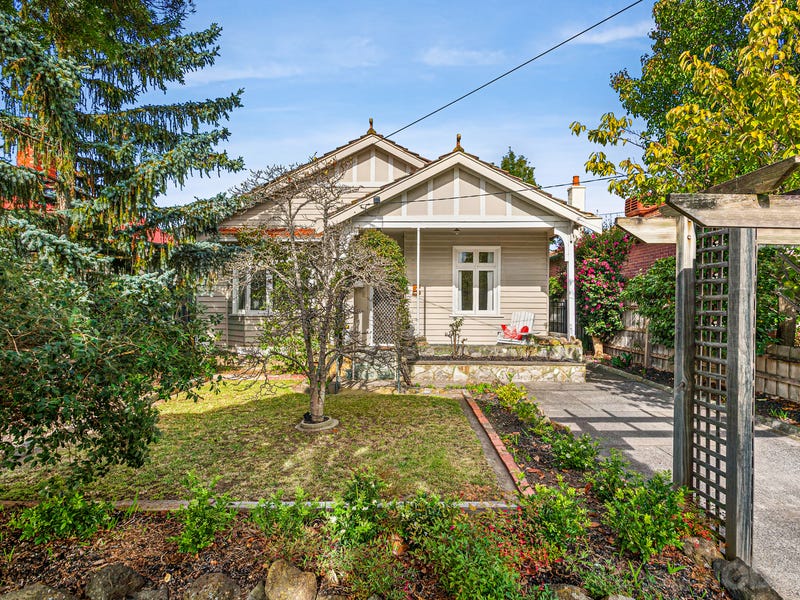 5 Centre Road, Carnegie, Vic 3163 Property Details