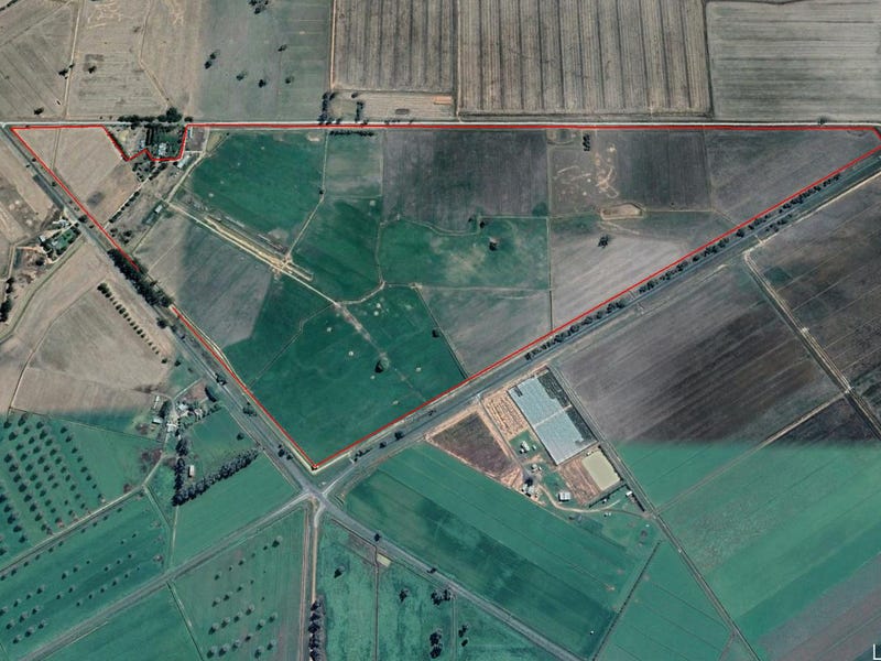 1249 McKenzie Road, Echuca, Vic 3564 Property Details