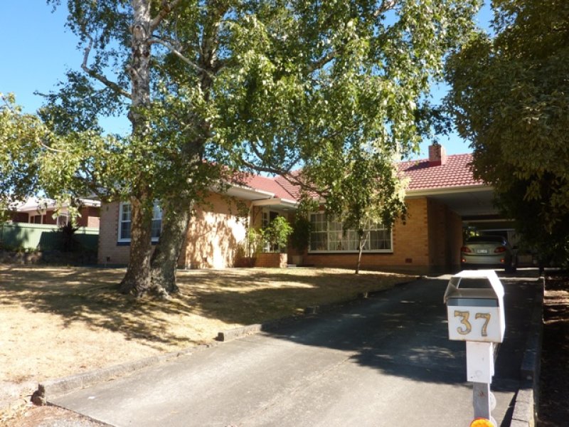 37 Kumnick St, Lobethal, SA 5241 Property Details