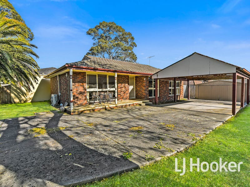 7 Murray Court, Cranbourne, Vic 3977 Property Details
