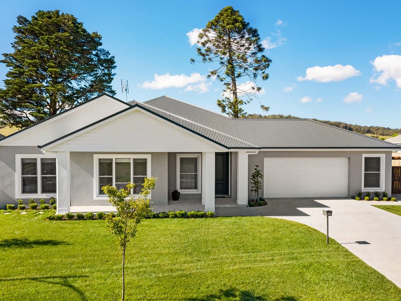 65 Sir James Fairfax Circuit, Bowral, NSW 2576