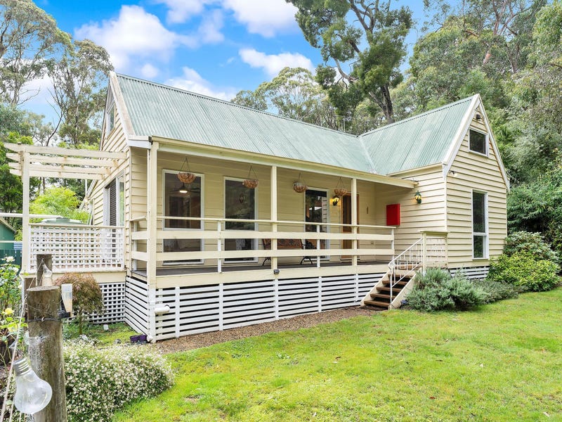 1024 GreendaleTrentham Road, Blackwood, Vic 3458 Property Details