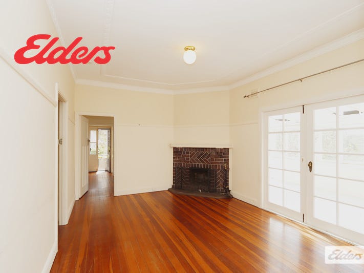 4 Derby Road, Hornsby, NSW 2077