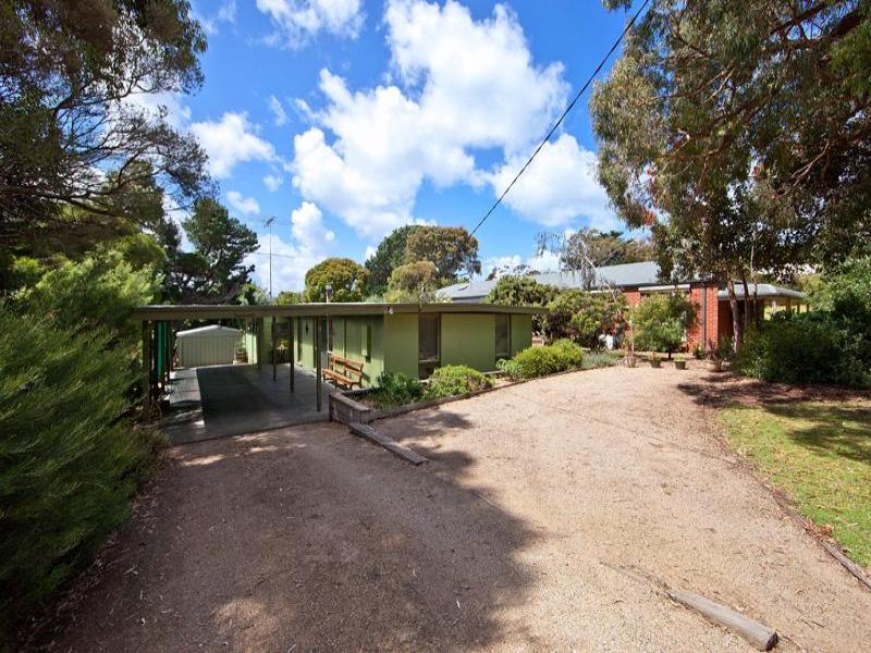 12 Cook Street, Flinders, Vic 3929 Property Details