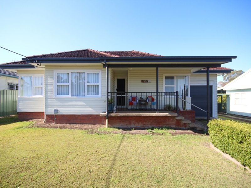 14 Bayview Crescent, Taree, NSW 2430 Property Details
