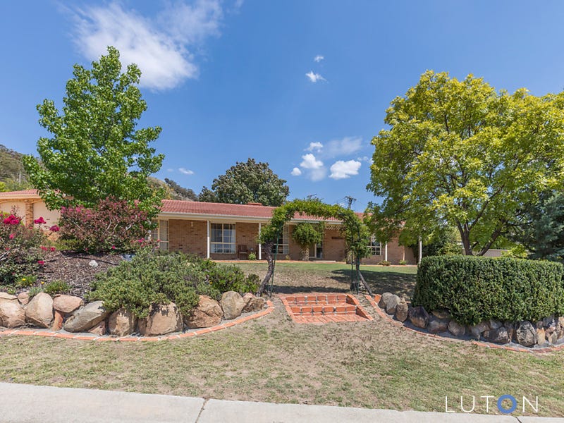 16 Goldfinch Circuit, Theodore, ACT 2905