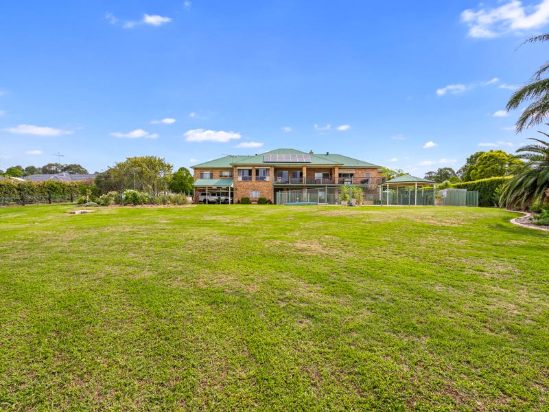 27 Sturt Place, Windsor Downs, NSW 2756