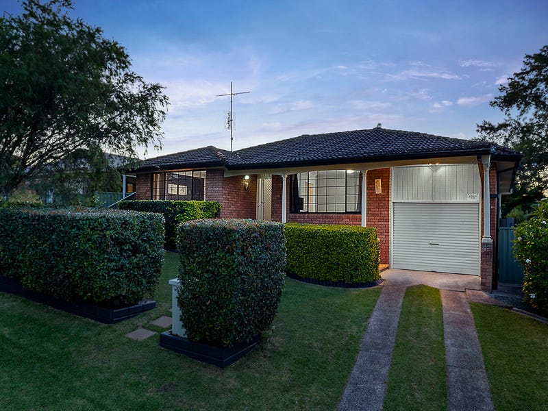 3 Craigend Street Wyoming Nsw 2250 Realestate Com Au