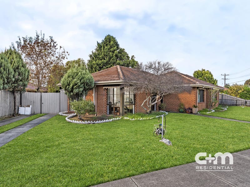 4 Axminster Drive, Craigieburn, VIC 3064 - realestate.com.au