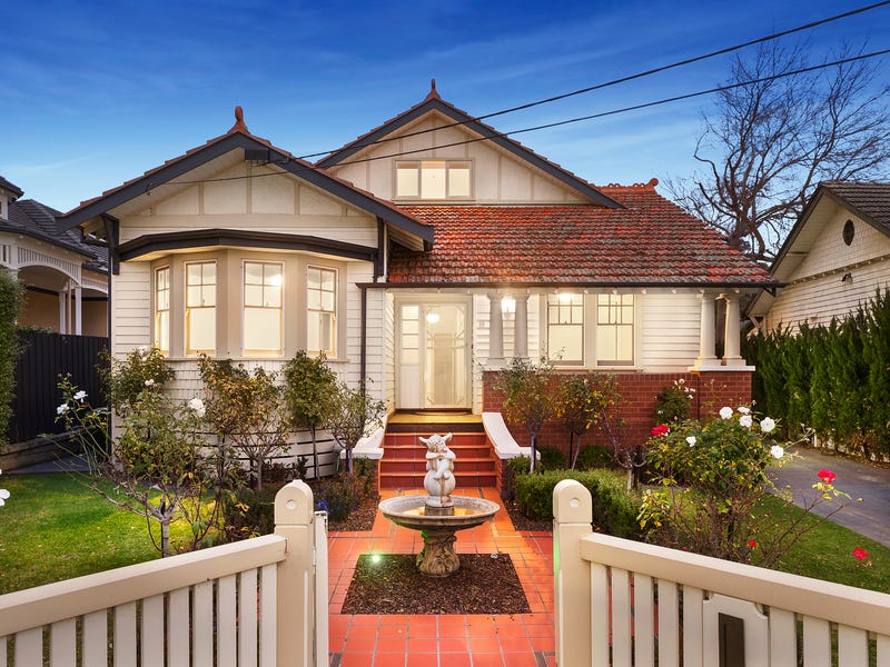 18 Wilfred Road, Ivanhoe East, Vic 3079