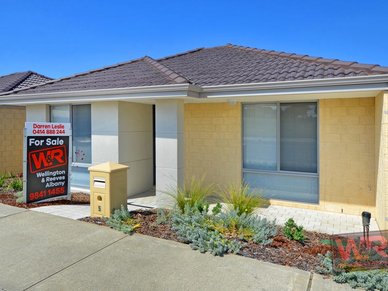 5 Donald Drive, Mckail, WA 6330