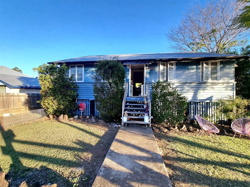 4 Browne Street, Yarraman, Qld 4614 Property Details