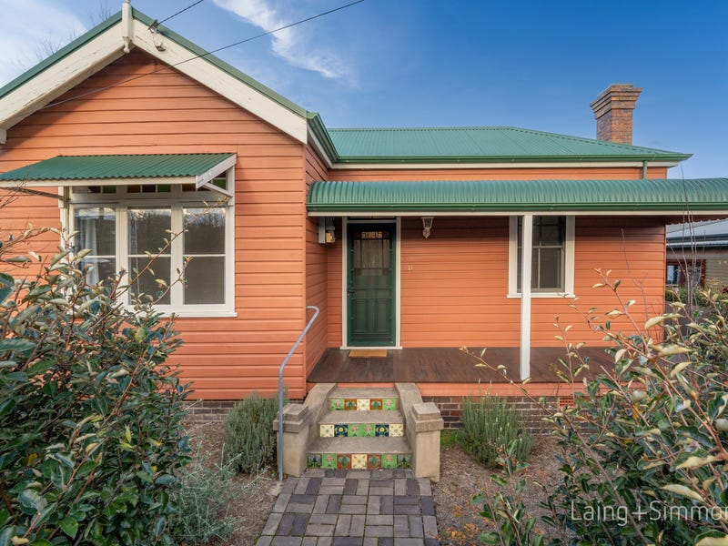 21 Marsh Street, Armidale, NSW 2350 House for Sale