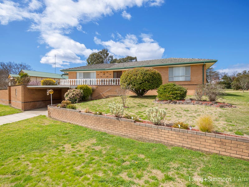 19 Salisbury Street, Uralla, NSW 2358 Property Details