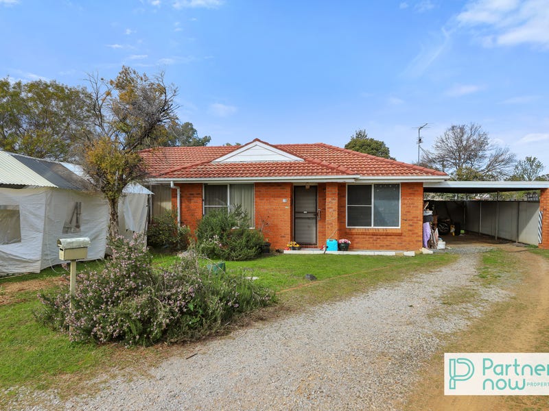 Decora Fit Guide 4 Bedroom Houses for Sale in Tamworth - Greater Region, NSW (+1 ...