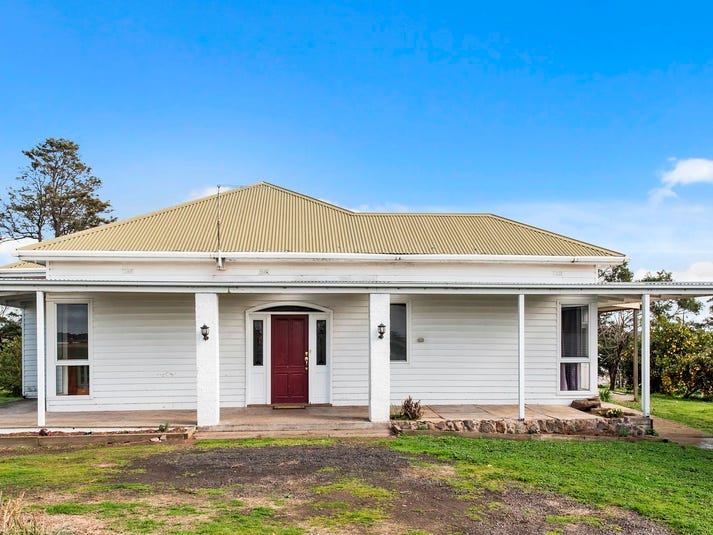 1215 Coragulacbeeac Road, Beeac, VIC 3251