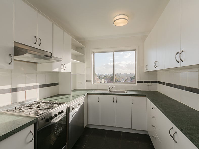 11/24 Ruabon Road, Toorak, VIC 3142