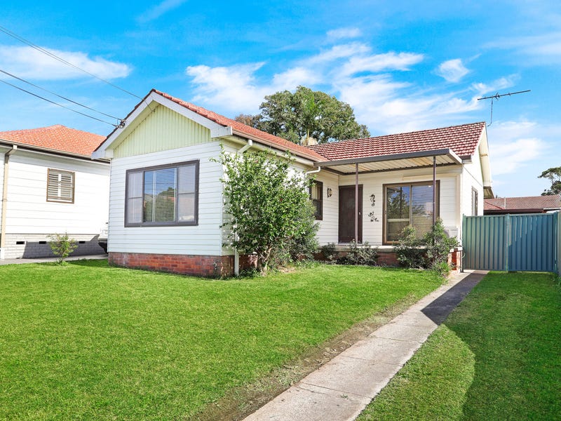 25 Chamberlain Avenue, Caringbah, NSW 2229