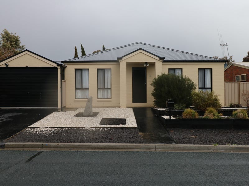 12 Castle Street, North Bendigo, VIC 3550