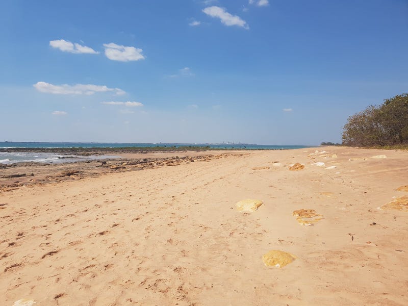 33 De Lissa Drive, Wagait Beach, NT 0822