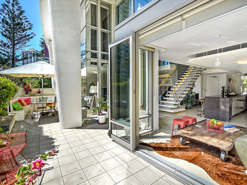 2001/1 'Liberty Panorama' Lennie Avenue, Main Beach, Qld 4217