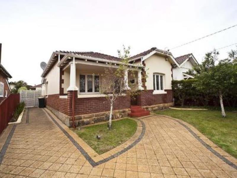 23 Matlock Street, Mount Hawthorn, WA 6016