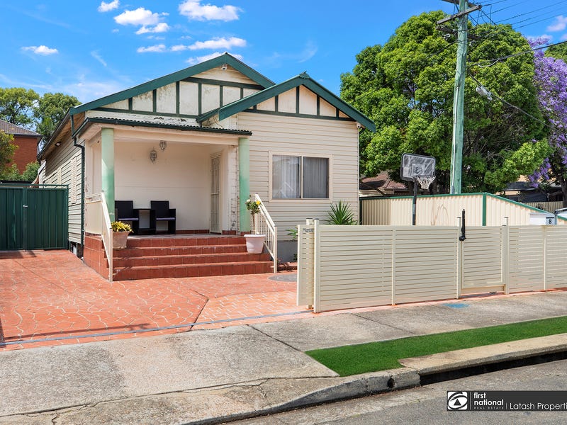8 Melrose Avenue, Wiley Park, NSW 2195